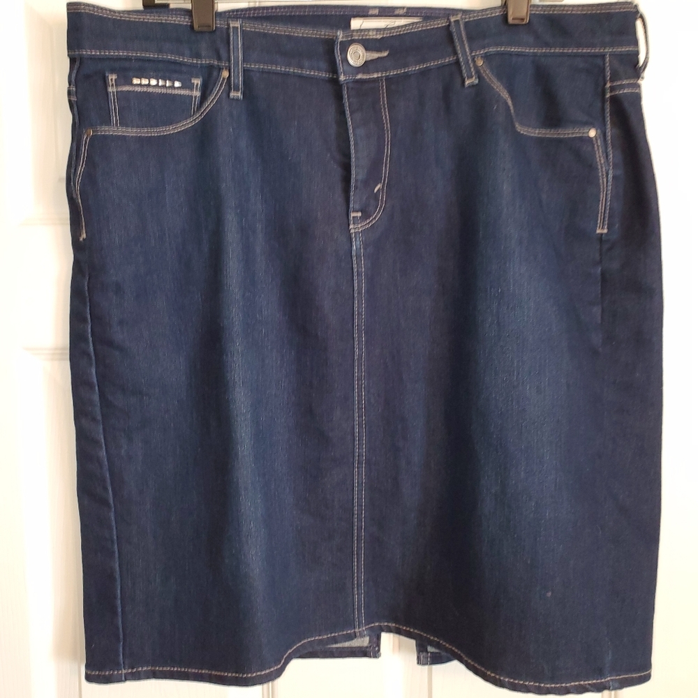 Levi's Jean Skirt Size 16